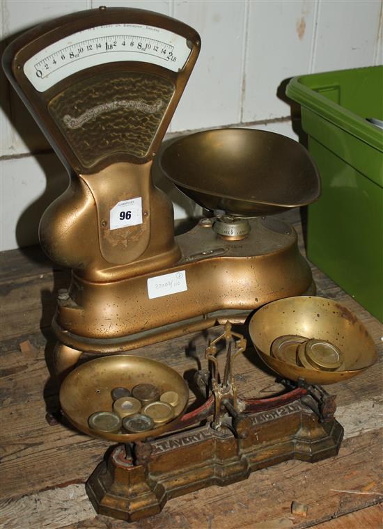 2 kitchen scales
